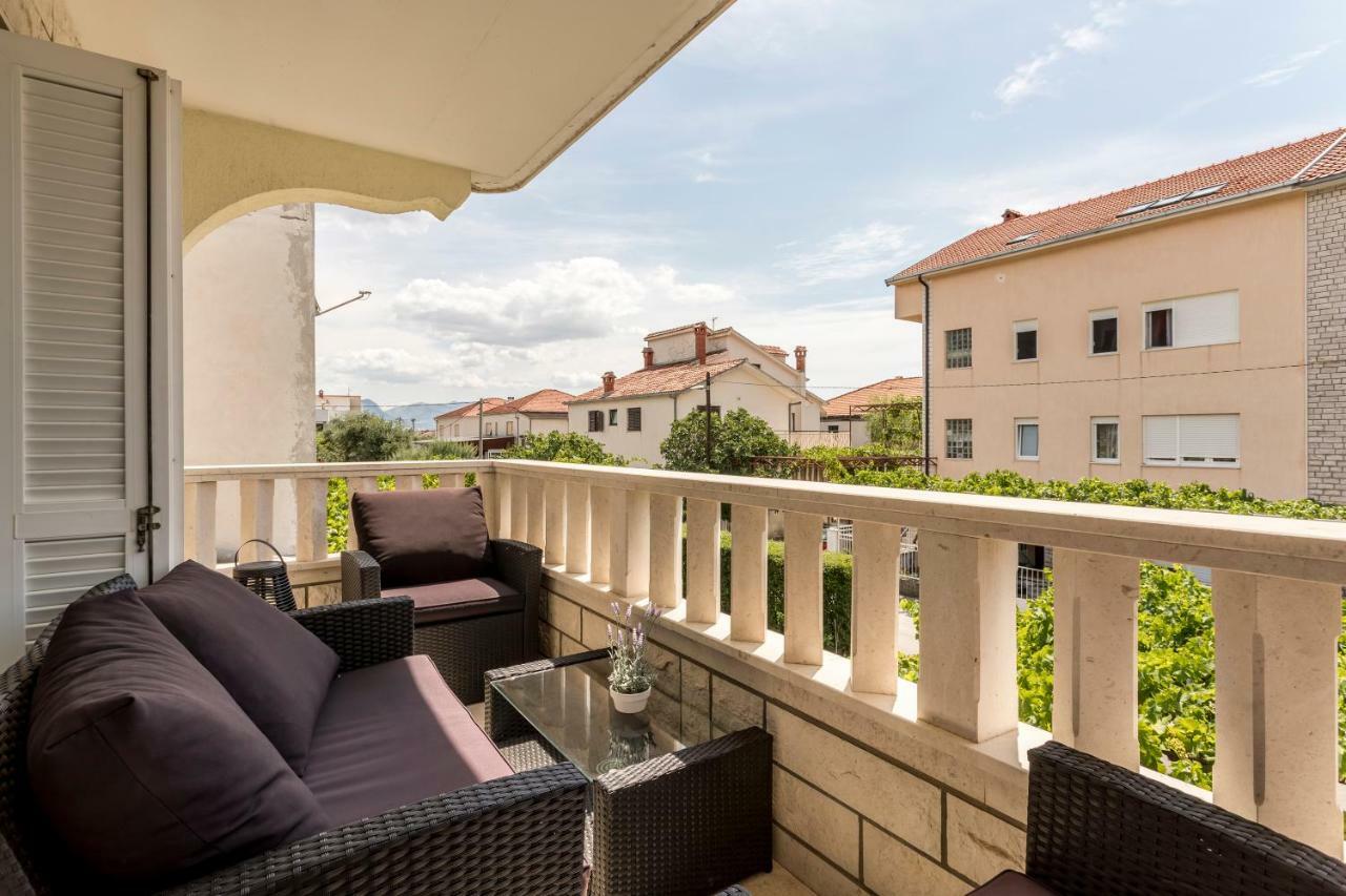 Azzuro Apartment
