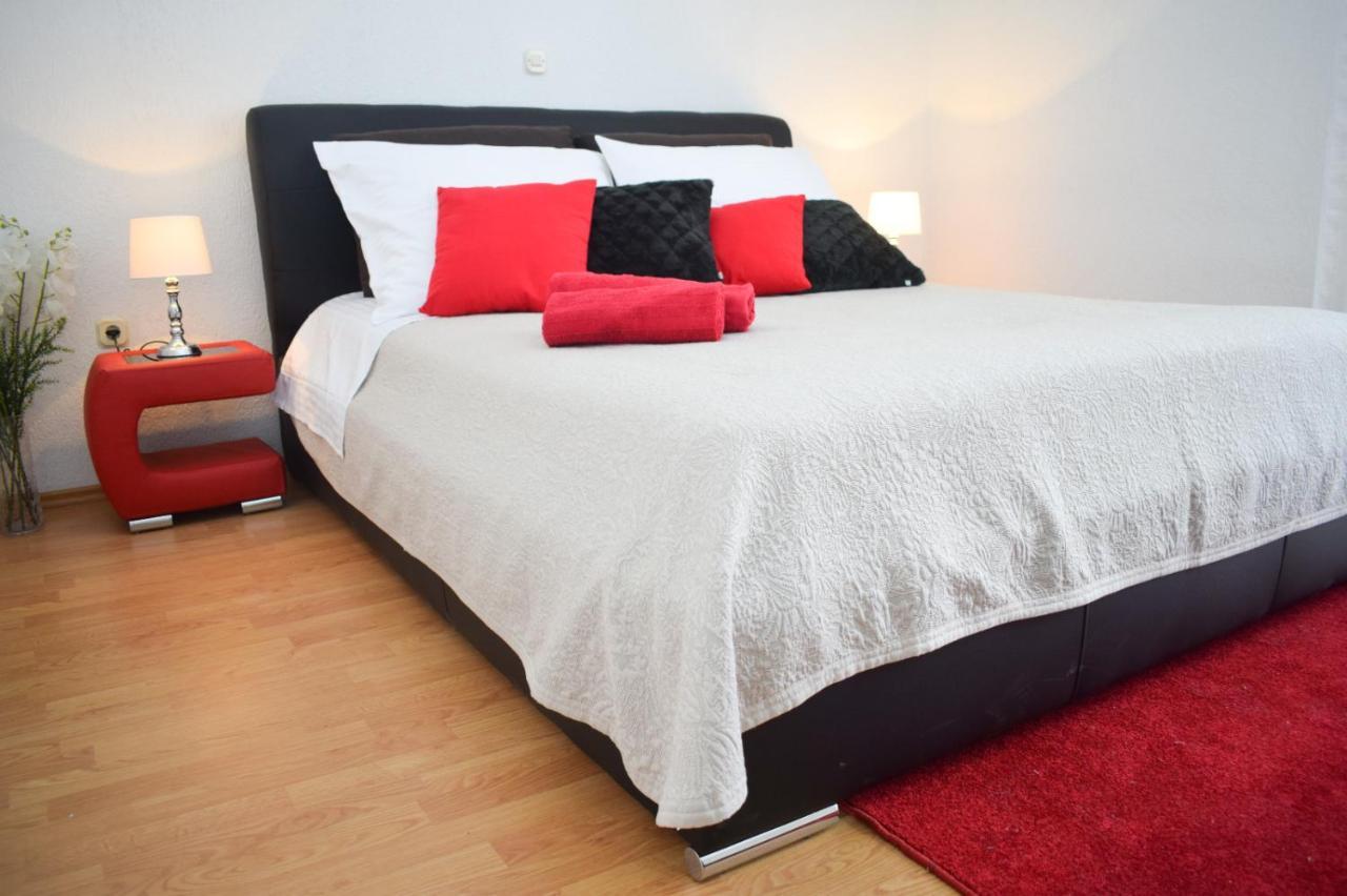 Azzuro Apartment